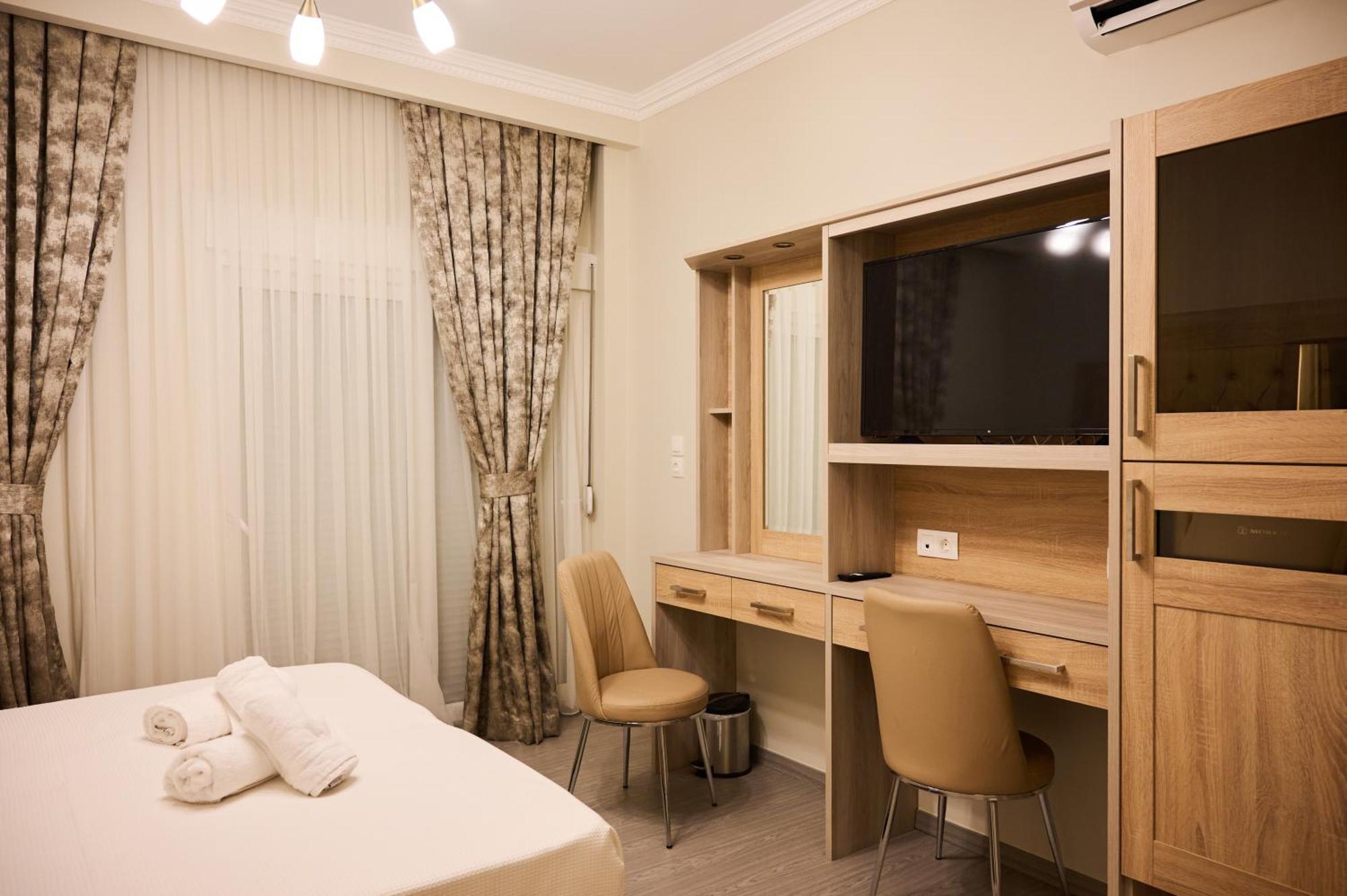 Famissi Suites 2 Калампака Экстерьер фото