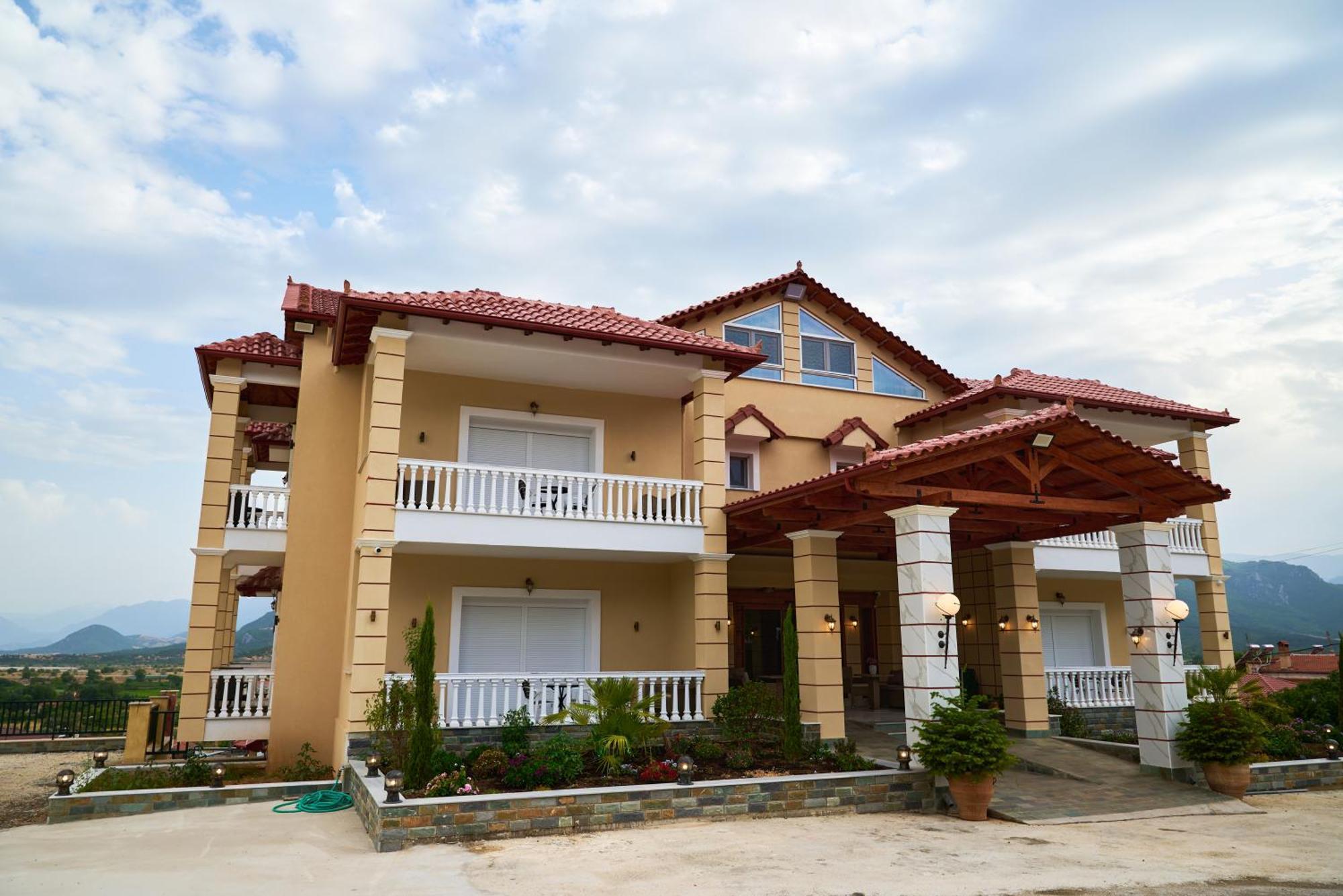 Famissi Suites 2 Калампака Экстерьер фото